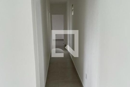 Corredor de apartamento à venda com 2 quartos, 80m² em Nova Gerti, São Caetano do Sul