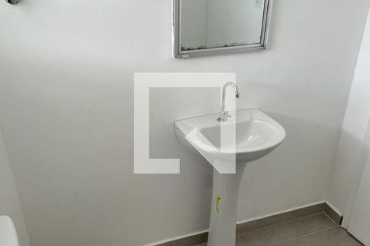 Banheiro de apartamento à venda com 2 quartos, 80m² em Nova Gerti, São Caetano do Sul