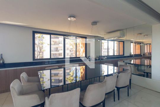 Sala de apartamento para alugar com 3 quartos, 260m² em Higienópolis, São Paulo