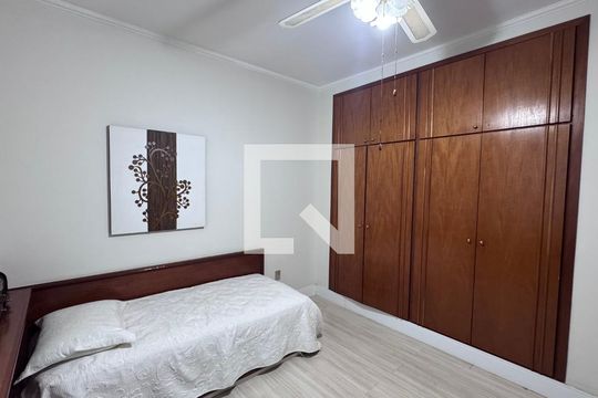 Quarto  de casa à venda com 6 quartos, 334m² em Jardim Nova Europa, Campinas
