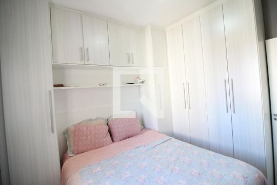 Quarto 1 de apartamento à venda com 2 quartos, 47m² em Novo Osasco, Osasco