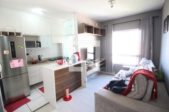 Sala de apartamento à venda com 2 quartos, 47m² em Novo Osasco, Osasco