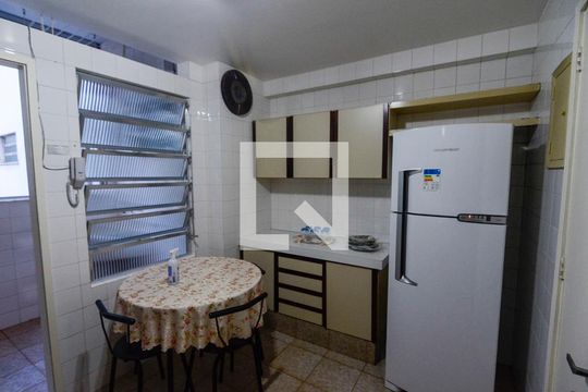 Cozinha de apartamento à venda com 3 quartos, 120m² em Tijuca, Rio de Janeiro