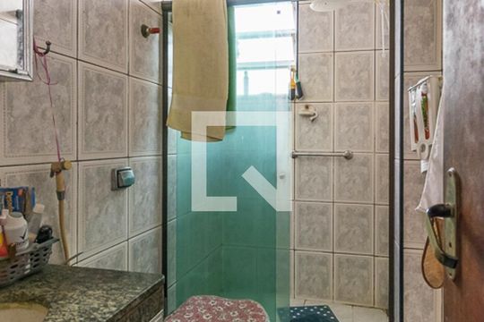 Banheiro de apartamento à venda com 2 quartos, 74m² em Vila da Penha, Rio de Janeiro