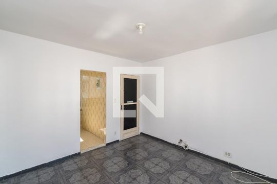 Sala de apartamento à venda com 2 quartos, 65m² em Olaria, Rio de Janeiro