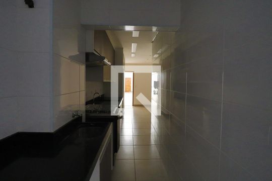 Cozinha e Área de Serviço de apartamento para alugar com 2 quartos, 69m² em Penha de França, São Paulo