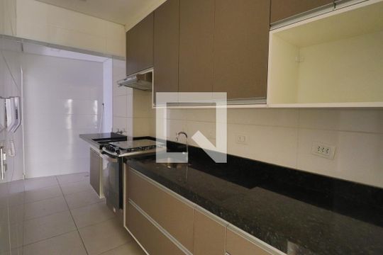 Cozinha e Área de Serviço de apartamento para alugar com 2 quartos, 69m² em Penha de França, São Paulo