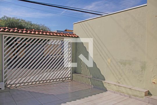 Garagem de casa para alugar com 2 quartos, 120m² em Jardim dos Manacas, Valinhos