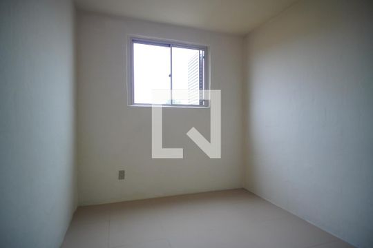 Quarto 2 de apartamento à venda com 2 quartos, 38m² em Rubem Berta, Porto Alegre