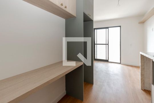 Studio de kitnet/studio para alugar com 1 quarto, 27m² em Santo Amaro, São Paulo