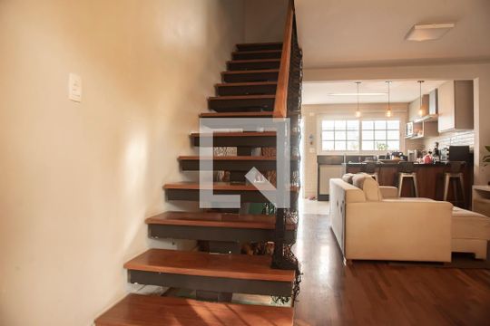 Sala de casa à venda com 2 quartos, 164m² em Mirandópolis, São Paulo