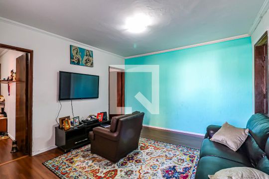 Casa para alugar com 2 quartos, 120m² em Jardim Ester Yolanda, São Paulo