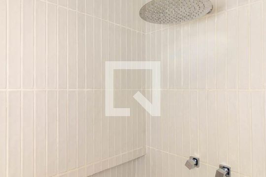Banheiro de kitnet/studio à venda com 1 quarto, 37m² em Centro Histórico de São Paulo, São Paulo