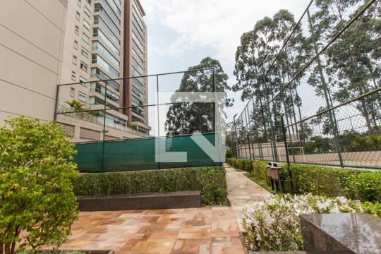 Quadra Esportiva de apartamento à venda com 3 quartos, 136m² em Centro Empresarial Tamboré, Santana de Parnaíba