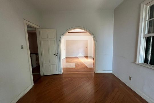 Casa à venda com 3 quartos, 393m² em Jardim America, São Paulo