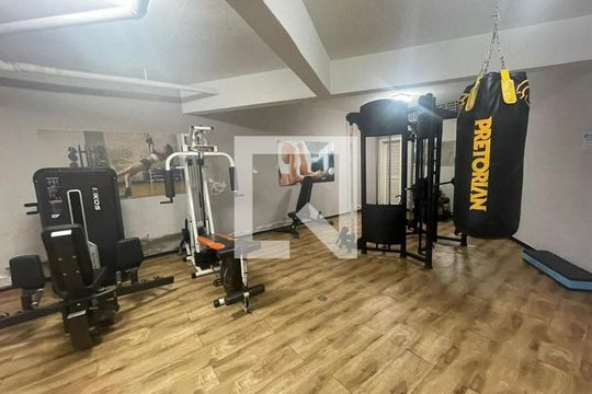 Apartamento à venda com 4 quartos, 247m² em Jardim Avelino, São Paulo