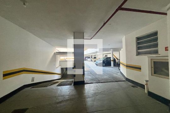 Garagem de apartamento à venda com 4 quartos, 280m² em Copacabana, Rio de Janeiro