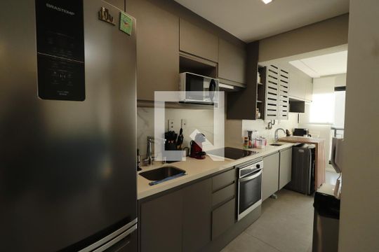 Cozinha de apartamento à venda com 2 quartos, 65m² em Vila Zilda, São Paulo