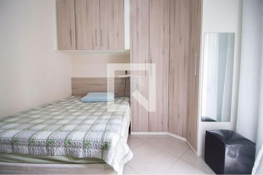 Casa à venda com 3 quartos, 282m² em Vila Matilde, São Paulo