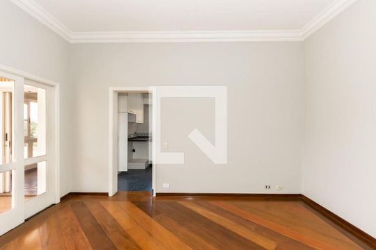 Casa à venda com 4 quartos, 460m² em Alphaville, Santana de Parnaíba