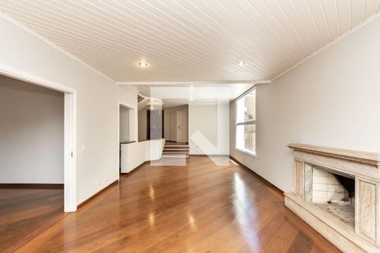 Casa à venda com 4 quartos, 460m² em Alphaville, Santana de Parnaíba