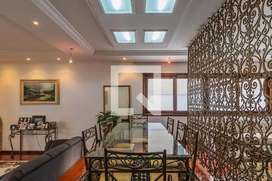 Casa à venda com 4 quartos, 460m² em Alphaville, Santana de Parnaíba