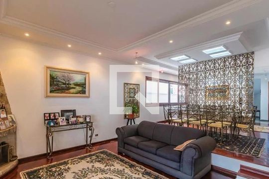Casa à venda com 4 quartos, 460m² em Alphaville, Santana de Parnaíba