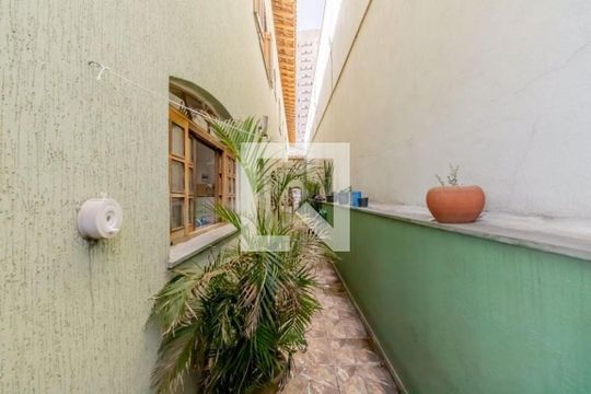 Casa à venda com 4 quartos, 385m² em Vila Canero, São Paulo