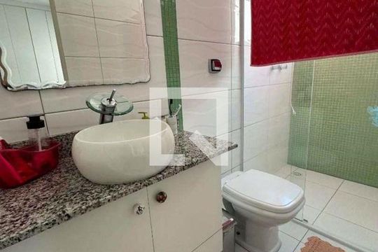 Casa à venda com 3 quartos, 285m² em Nova Petrópolis, São Bernardo do Campo