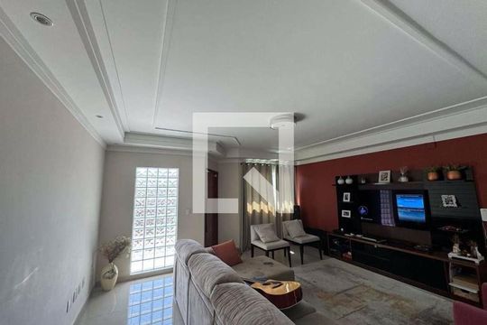 Casa à venda com 3 quartos, 285m² em Nova Petrópolis, São Bernardo do Campo