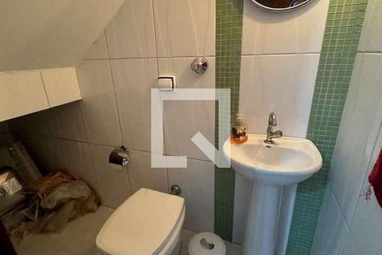 Casa à venda com 3 quartos, 285m² em Nova Petrópolis, São Bernardo do Campo