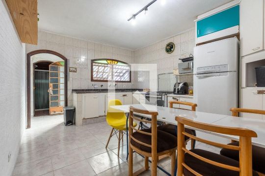 Casa à venda com 3 quartos, 150m² em Engenheiro Goulart, São Paulo