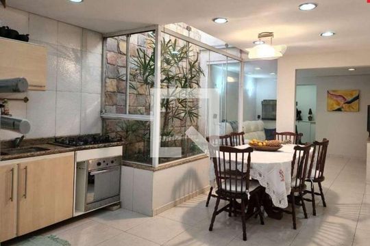 Casa à venda com 3 quartos, 160m² em Parque Terra Nova II, São Bernardo do Campo