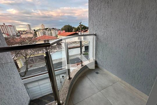 Casa para alugar com 4 quartos, 270m² em Nova Petrópolis, São Bernardo do Campo