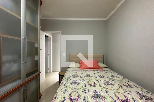 Casa para alugar com 4 quartos, 270m² em Nova Petrópolis, São Bernardo do Campo
