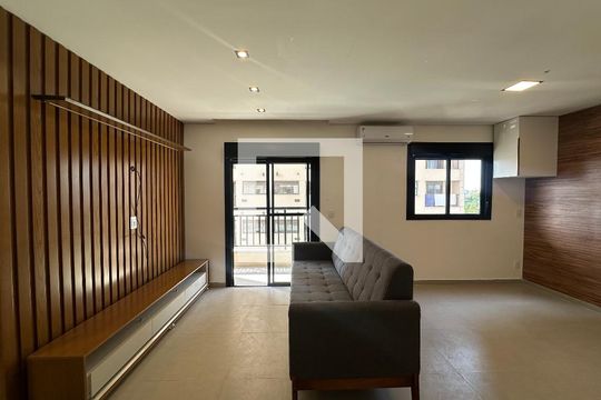 Apartamento para alugar com 1 quarto, 41m² em Empresarial 18 do Forte, Barueri