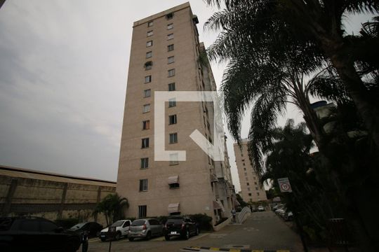 Fachada do bloco de apartamento à venda com 2 quartos, 52m² em Parada de Lucas, Rio de Janeiro