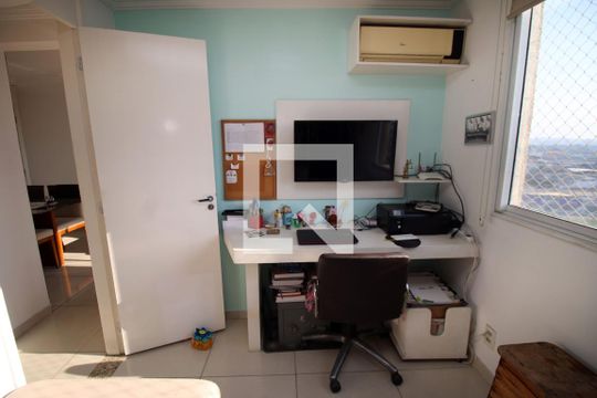 Quarto de apartamento à venda com 2 quartos, 52m² em Parada de Lucas, Rio de Janeiro