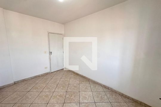 Quarto 1  de apartamento à venda com 3 quartos, 85m² em Jardim Vila Galvao, Guarulhos
