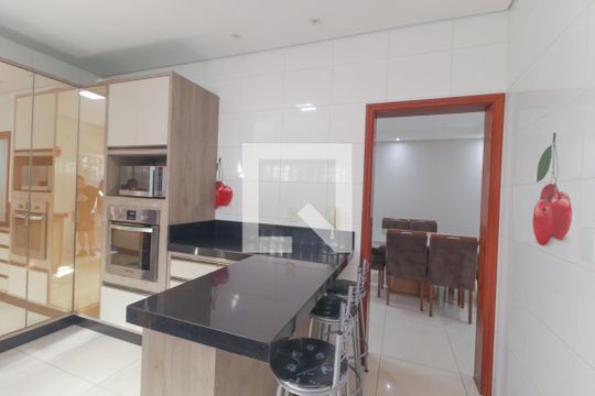 Cozinha de casa à venda com 3 quartos, 225m² em Colônia, Jundiaí