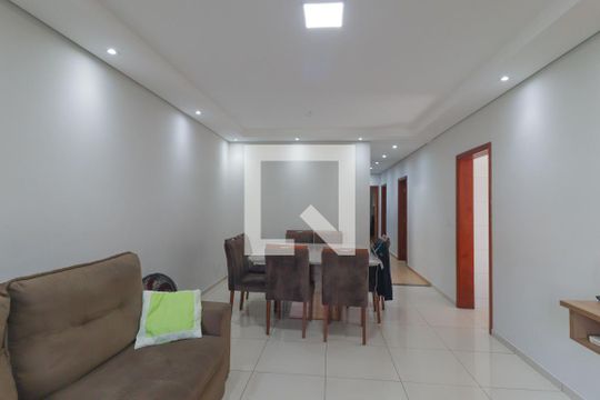 Casa à venda com 3 quartos, 225m² em Colônia, Jundiaí