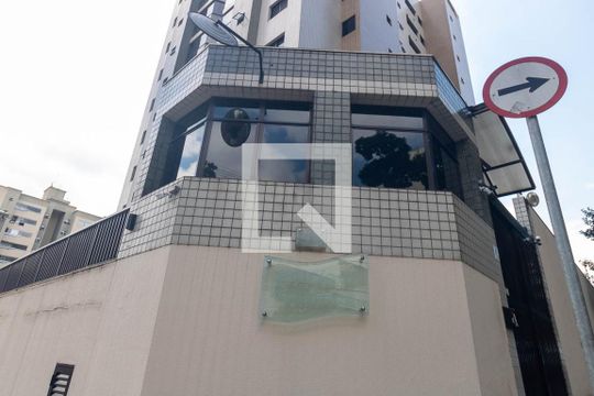 Fachada de apartamento à venda com 3 quartos, 100m² em Vila Valparaíso, Santo André