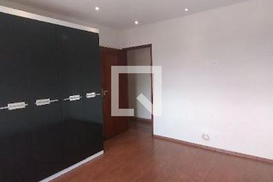 Apartamento à venda com 2 quartos, 110m² em Parque das Nações, Santo André