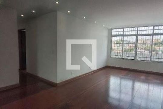 Apartamento à venda com 2 quartos, 110m² em Parque das Nações, Santo André