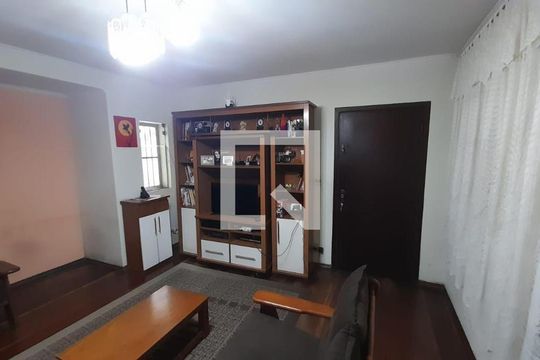 Casa à venda com 4 quartos, 208m² em Jardim Itapoan, Santo André
