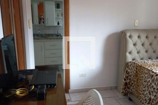 Casa à venda com 3 quartos, 275m² em Vila Bela Vista, Santo André