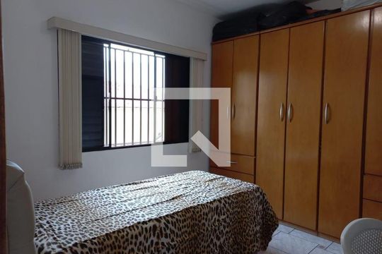 Casa à venda com 3 quartos, 275m² em Vila Bela Vista, Santo André