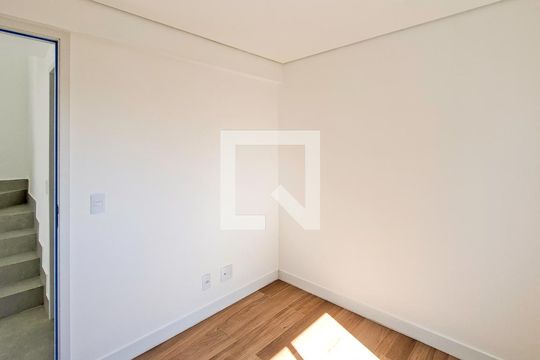 Suíte de apartamento para alugar com 2 quartos, 108m² em Santa Efigênia, Belo Horizonte