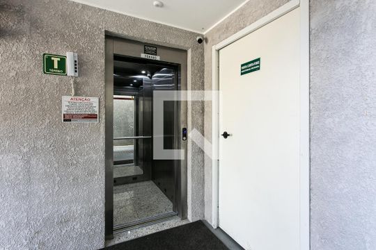 Área comum - Elevador de apartamento à venda com 2 quartos, 40m² em Penha de França, São Paulo