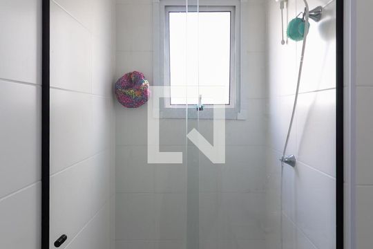 Banheiro da Suíte de apartamento à venda com 1 quarto, 28m² em Jardim Caravelas, São Paulo